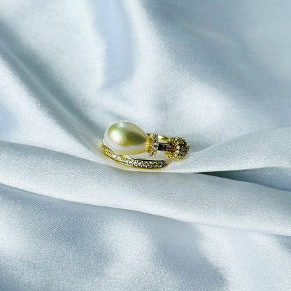 Ariva Collection American Diamond Gold Plated Pearl Adjustable Ring