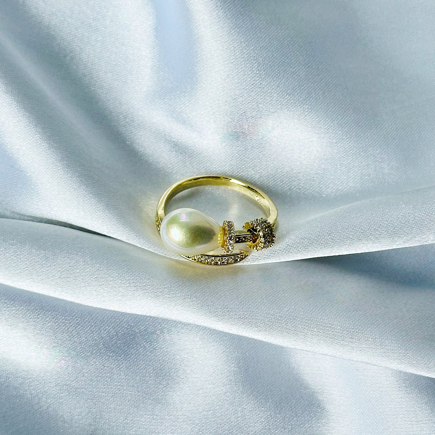 Ariva Collection American Diamond Gold Plated Pearl Adjustable Ring