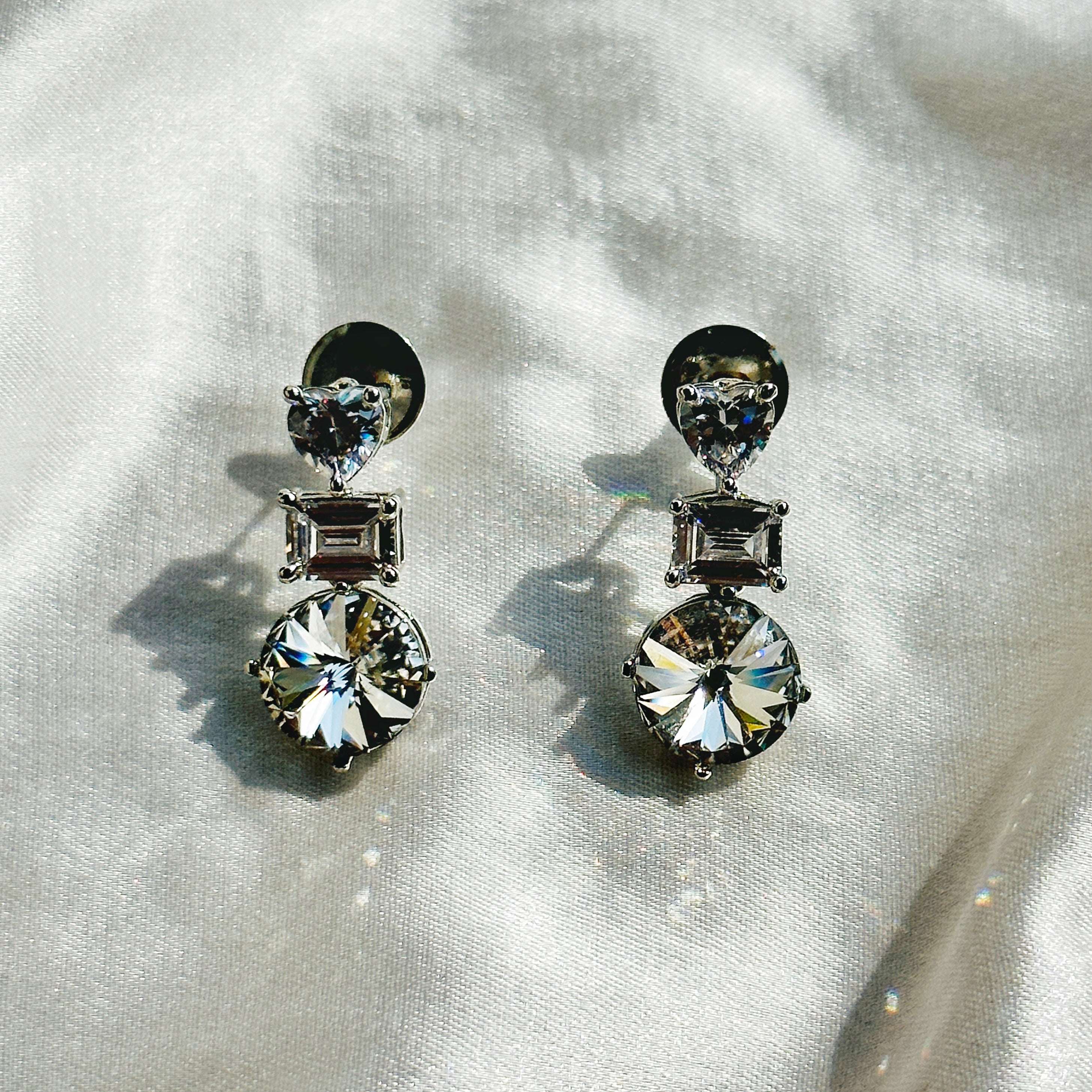 Ariva Collection White Crystal Swarovski Crystal American Diamond Silver Plated Earrings