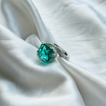 Ariva Collection Sea Green Topaz Cubic Zircon American Diamond Silver Plated Adjustable Ring