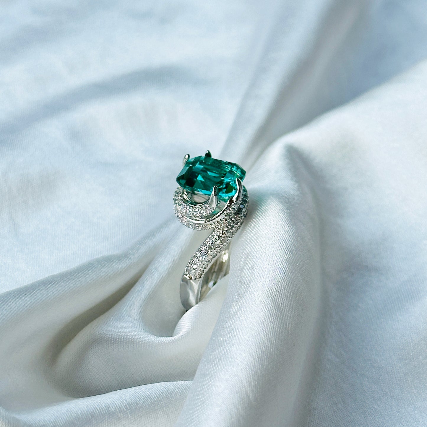 Ariva Collection Sea Green Topaz Cubic Zircon American Diamond Silver Plated Adjustable Ring