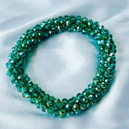 Ariva Collection Green Emerald Beads With Magnetic Lock American Diamond Western Bracelet & Necklace Combo