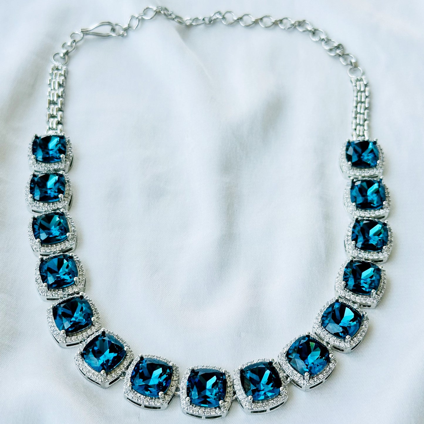 Ariva Collection Blue Montana Sapphire Swarovski Crystal American Diamond Silver Plated Necklace Set