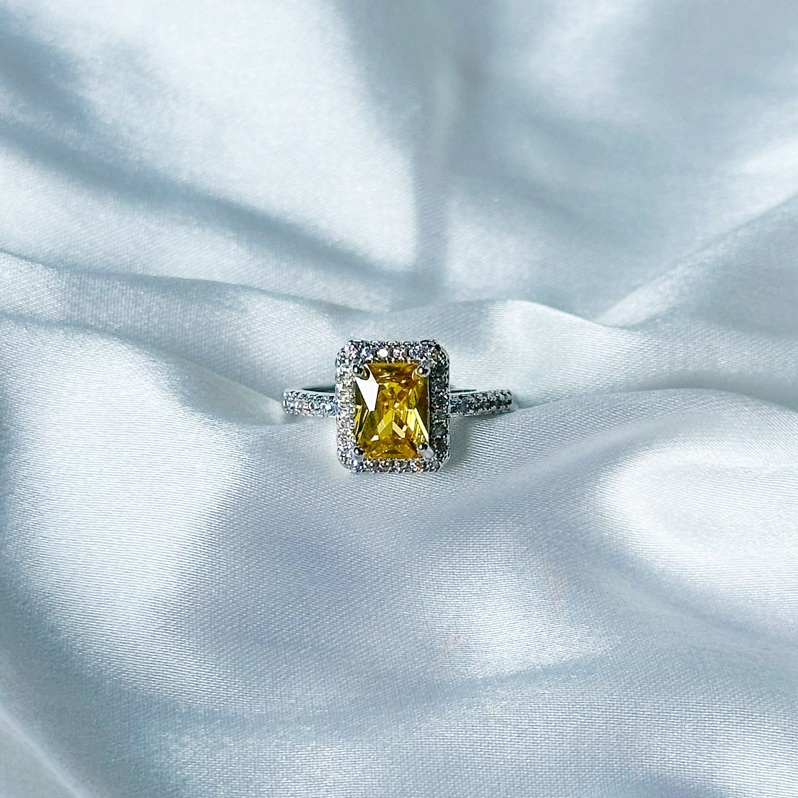 Ariva Collection Yellow Topaz Cubic Zircon American Diamond Silver Plated Adjustable Ring