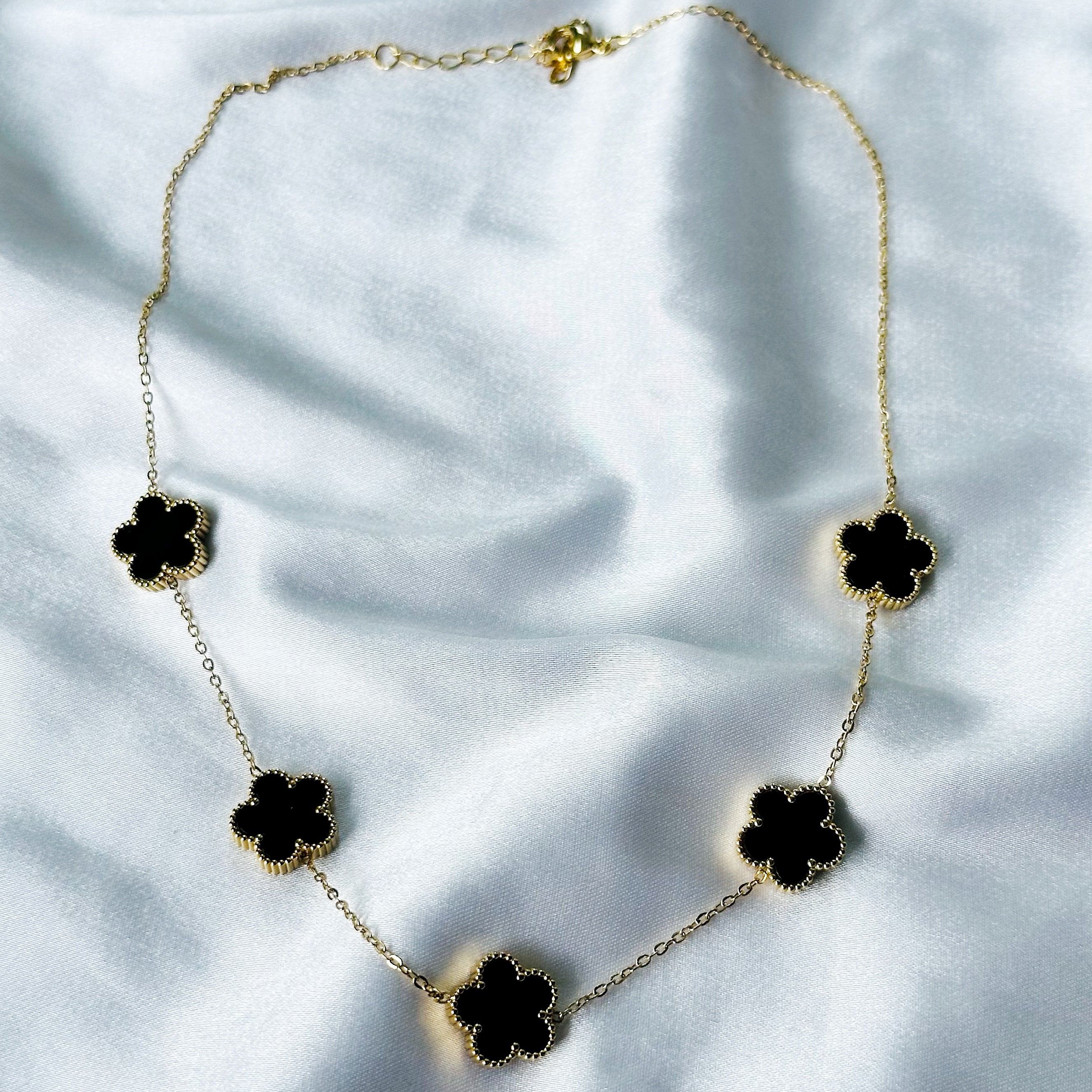 Ariva Collection Floral Design Black/Gold Plated Stainless Steel Necklace