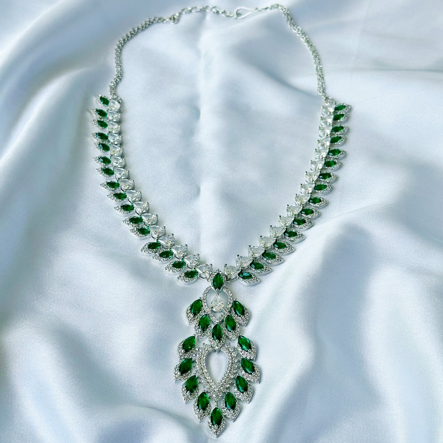 Ariva Collection Emerald Cubic Zircon American Diamond Silver Plated Necklace Set