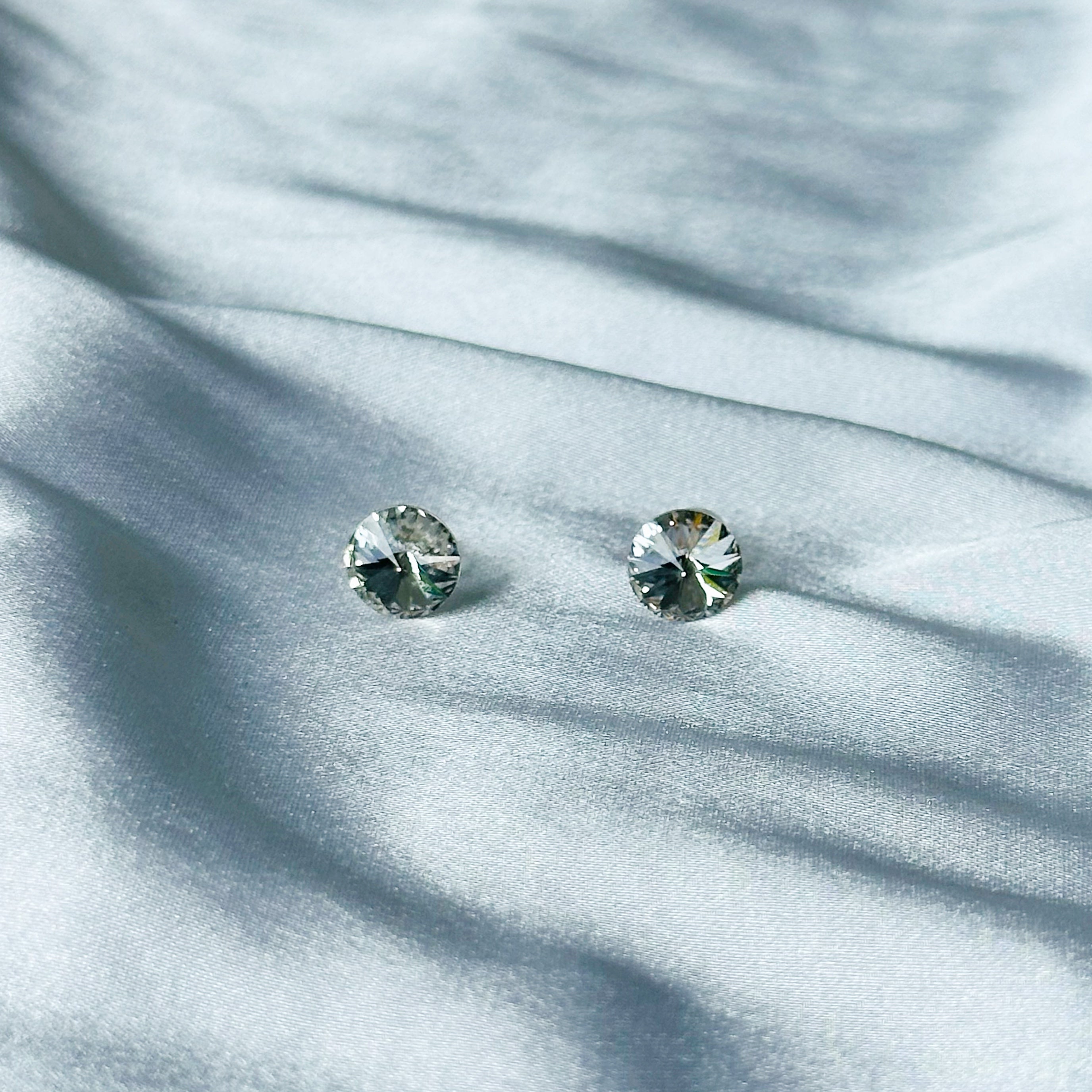 Ariva Collection White Crystal Swarovski Crystal Silver Plated Stud Earrings