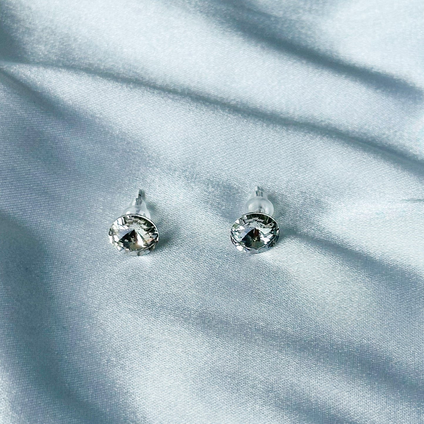 Ariva Collection White Crystal Swarovski Crystal Silver Plated Stud Earrings