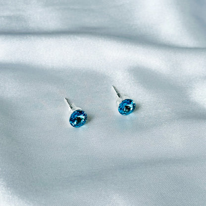 Ariva Collection Aquamarine Swarovski Crystal Silver Plated Stud Earrings