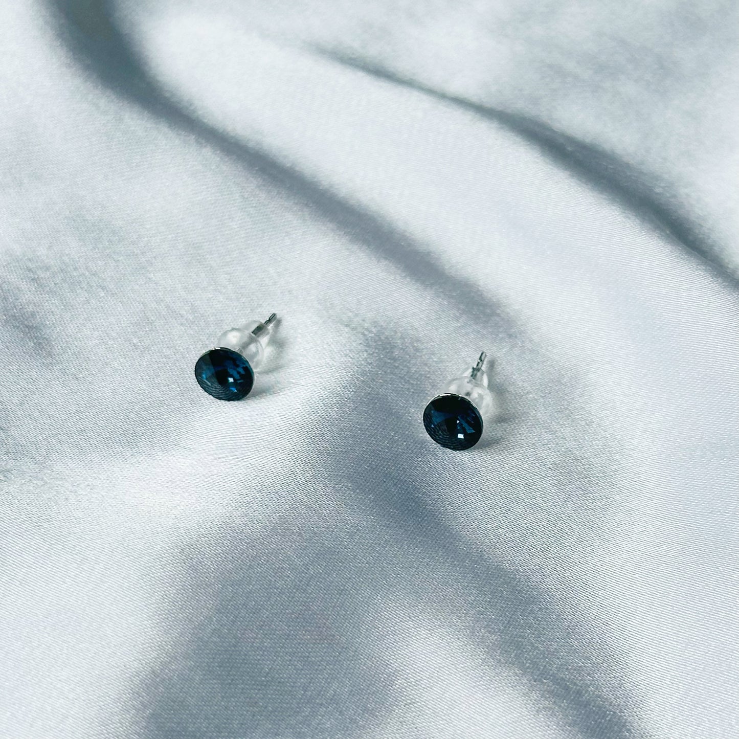 Ariva Collection Dark Indigo Blue Swarovski Crystal Silver Plated Stud Earrings