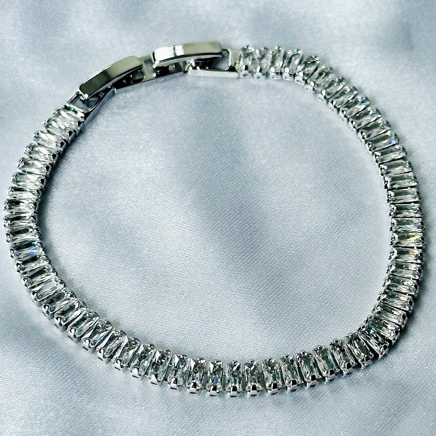 Ariva Collection American Diamond Silver Plated Tennis Chain Bracelet