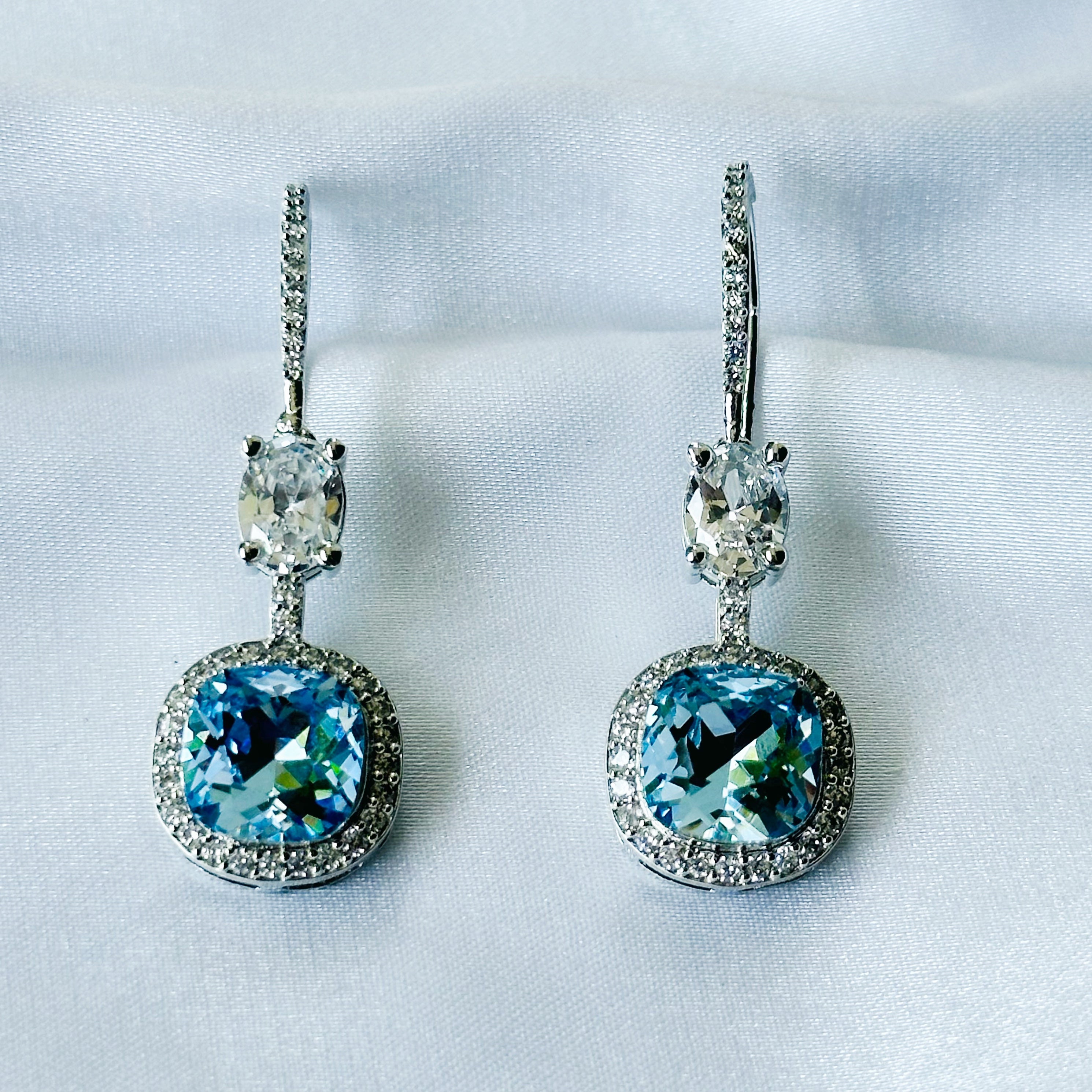 Ariva Collection Indian Lt Blue Sapphire Swarovski Crystal American Diamond Silver Plated Earrings